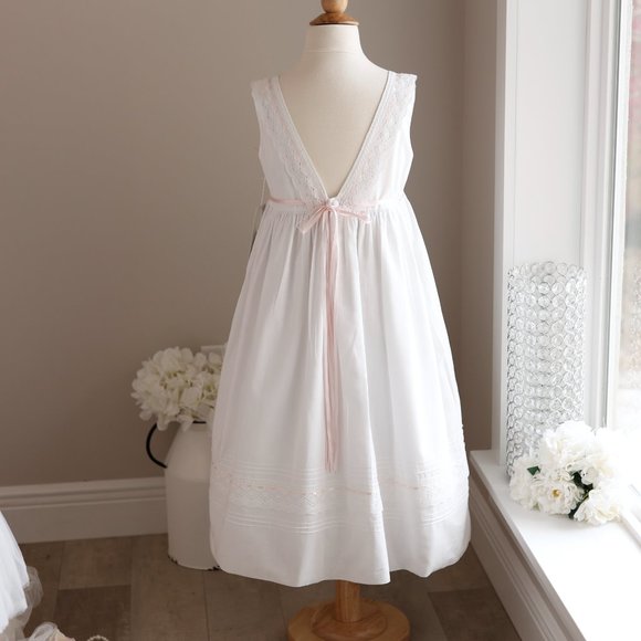 White Dress Pintucks Lace Girls Designer Couture GORGEOUS Flower Girl Spring NWT - Picture 7 of 9